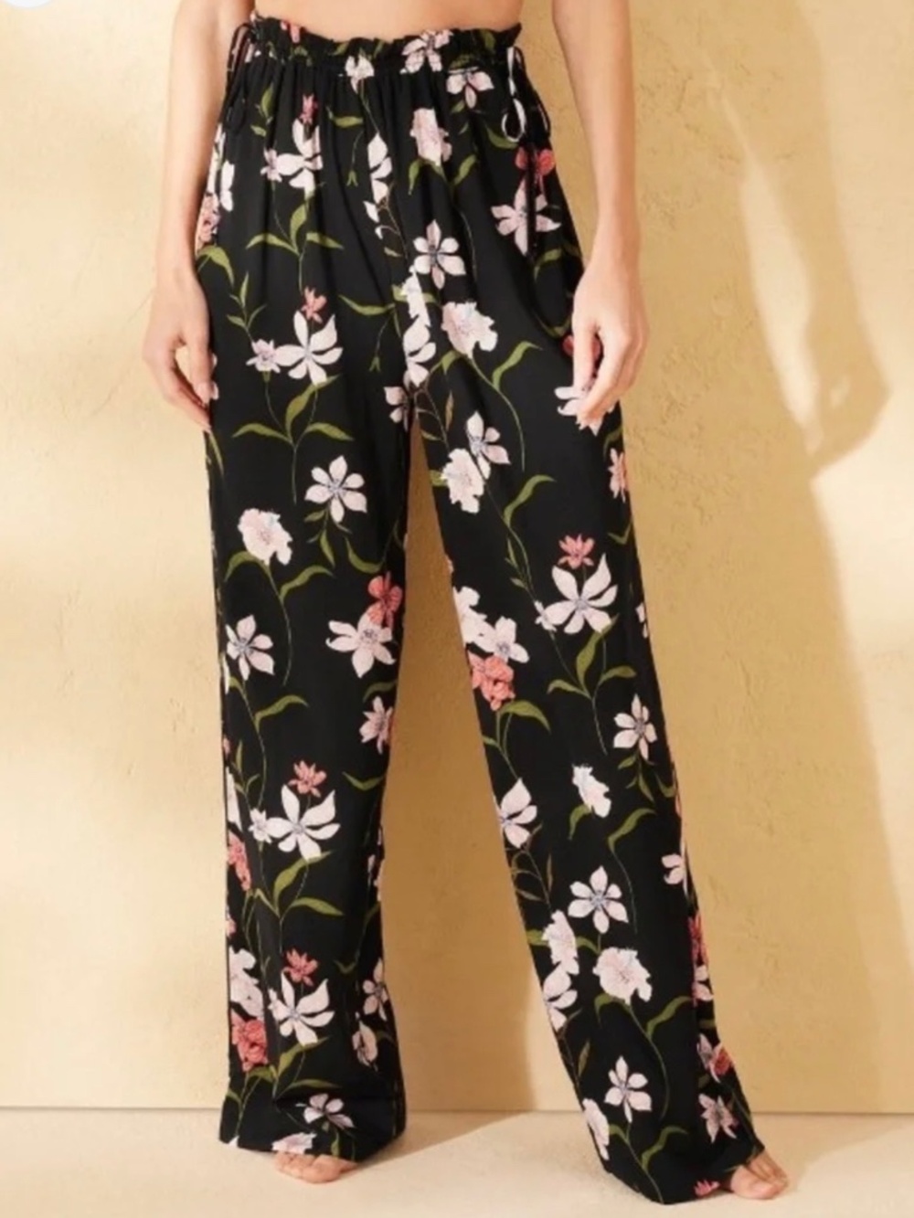 Shade & Shore Multi Color Floral Pants. Sz S.